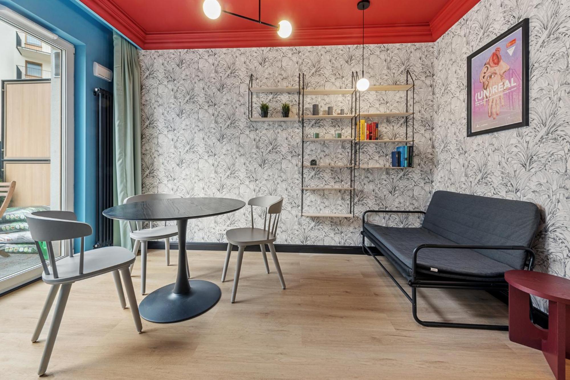 Colorful Apt Close To The Center Great Location Apartamento Varsóvia Exterior foto